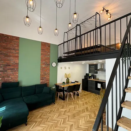 Manhattan Lofts In M1 * Debrecen